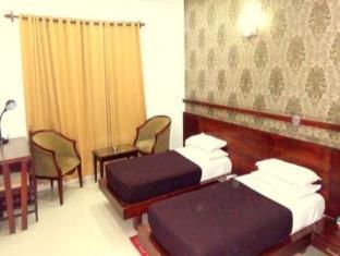 Hotel Royal Villas Бопал Екстериор снимка