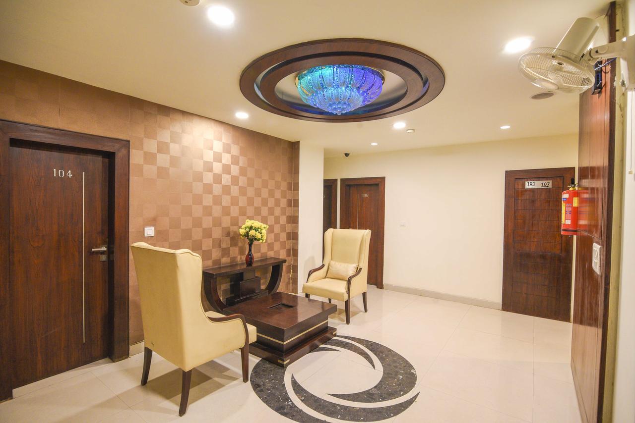 Hotel Royal Villas Бопал Екстериор снимка