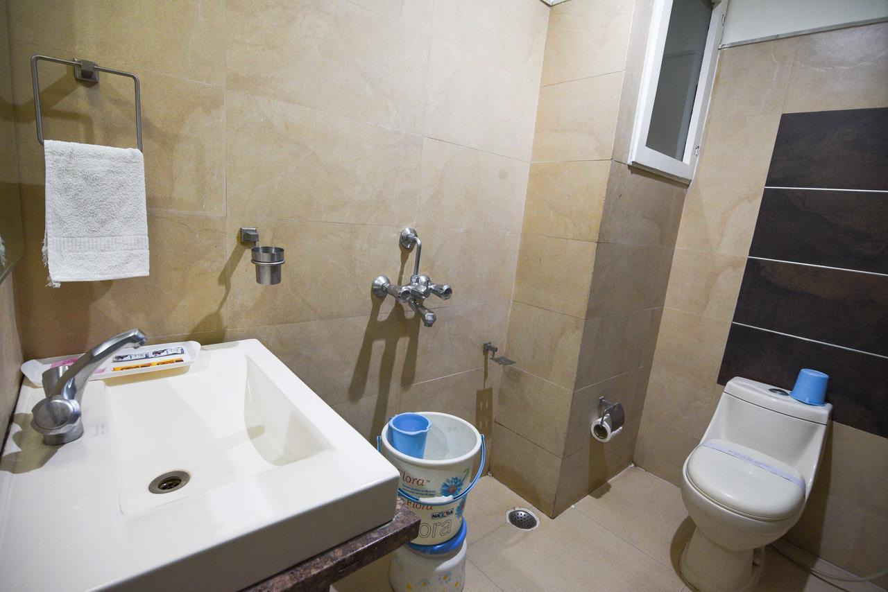 Hotel Royal Villas Бопал Екстериор снимка